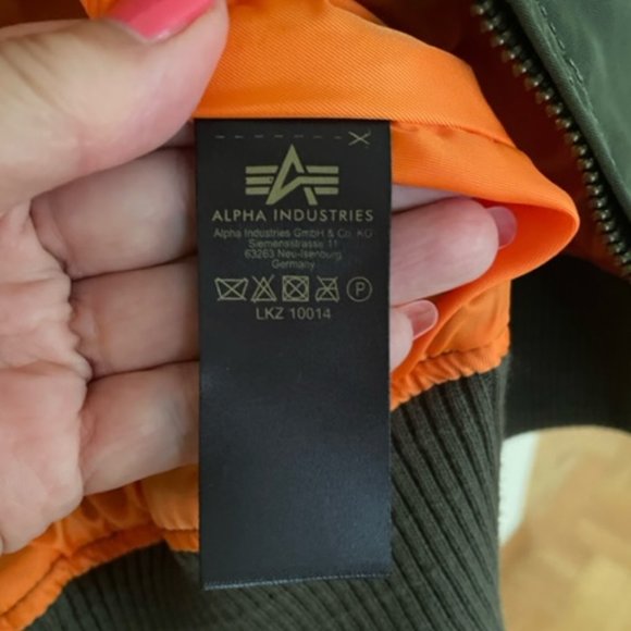 Alpha Industries Bomber Jacket - size S - Picture 6 of 10